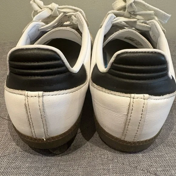 Adidas Sambas Size 9 - Picture 6 of 8